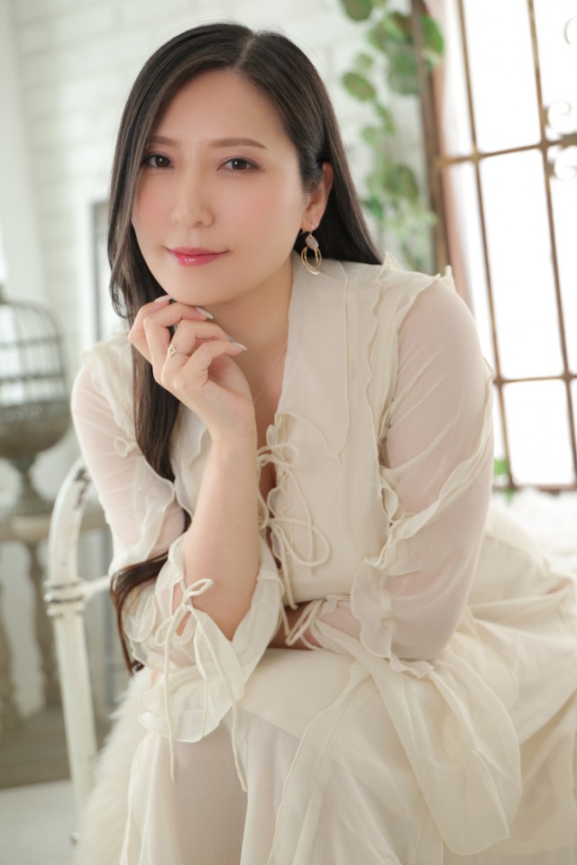 椎名由奈