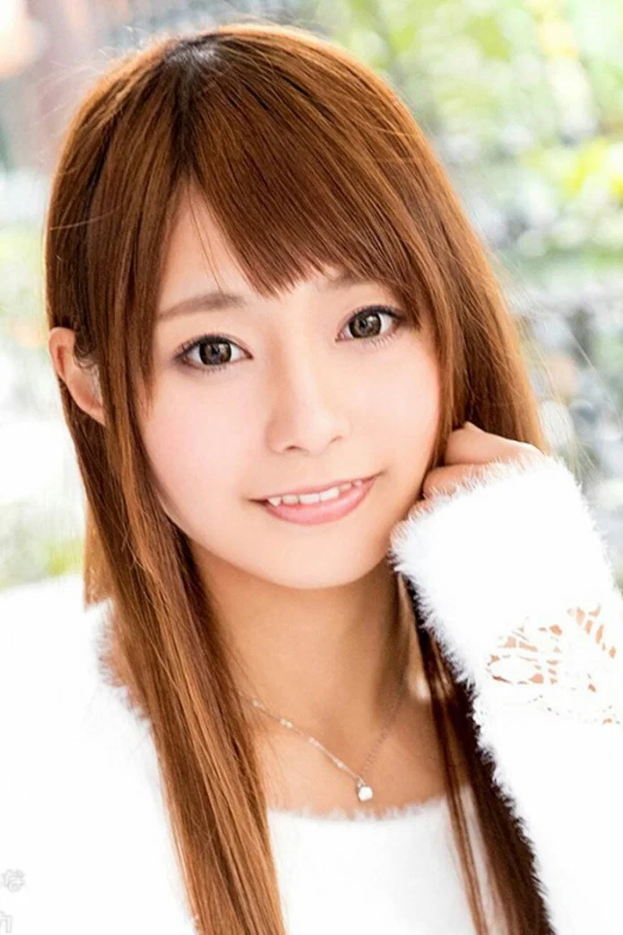河南実里 