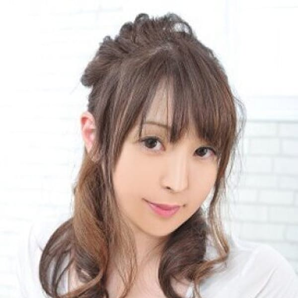 秋山祥子